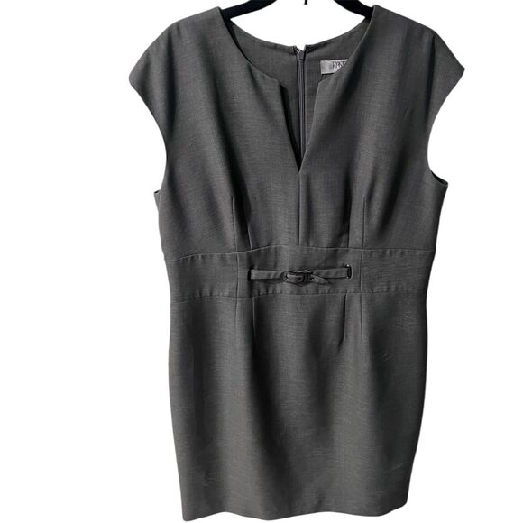 Kasper Dresses & Skirts - Kasper Sheath Dress Womens Sz 16 Gray V-neck Cap Sleeve Capsule Timeless Career